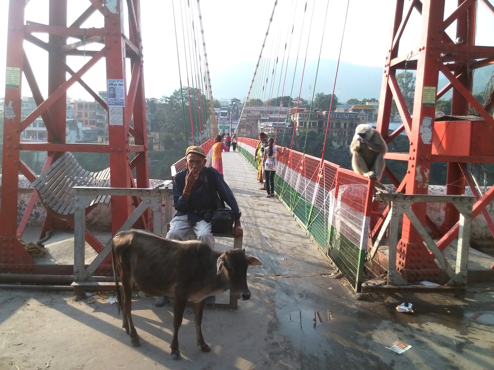 laxmanjhula_bridge